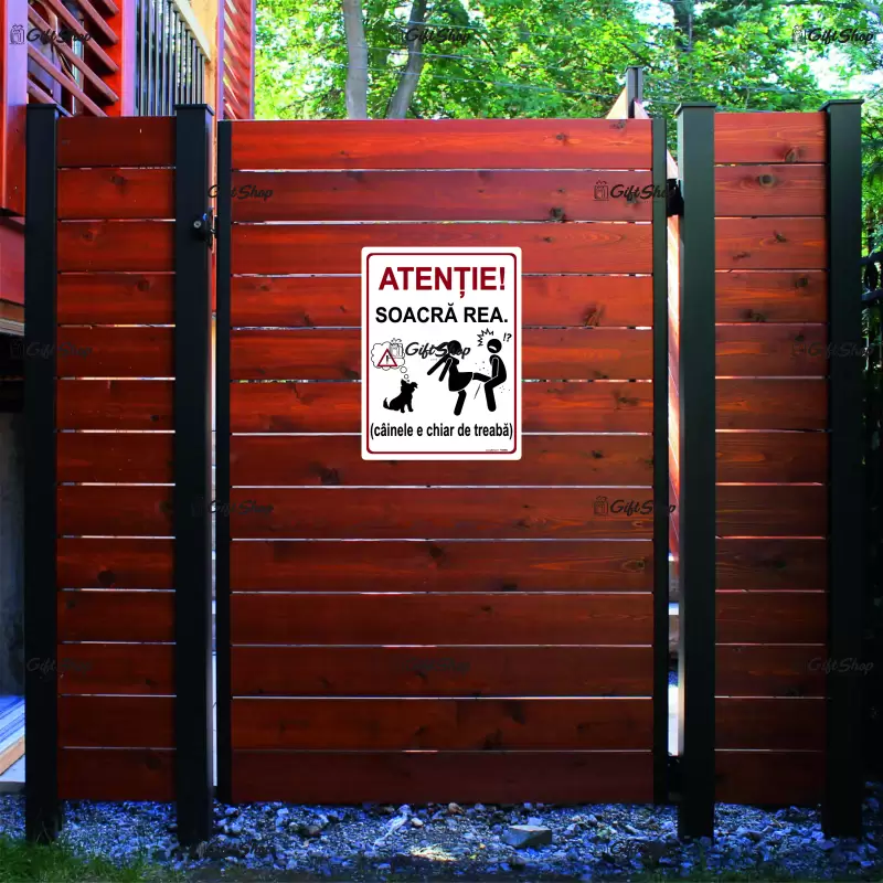 Atentie soacra rea, indicator amuzant 150x100 mm